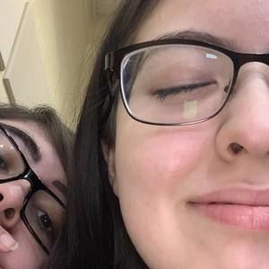 Meet your Posher, Gabriela